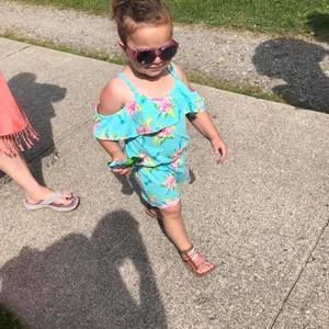 Meet your Posher, Danielle